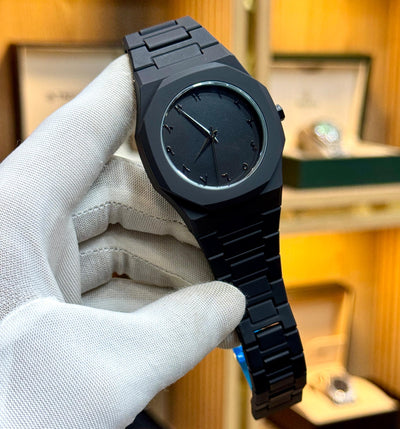 Black Aura Quartz Analog Watch